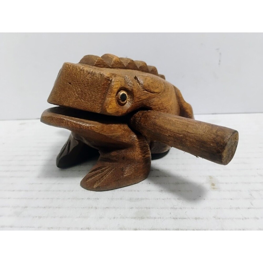 WOODEN FROG TOAD GUIRO PERCUSSION INSTRUMENT HANDCRAFTED